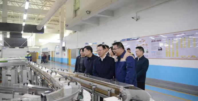 周振宇调研工业企业复工复产时强调： 坚定信心 鼓足干劲 全力推动工业经济稳增长